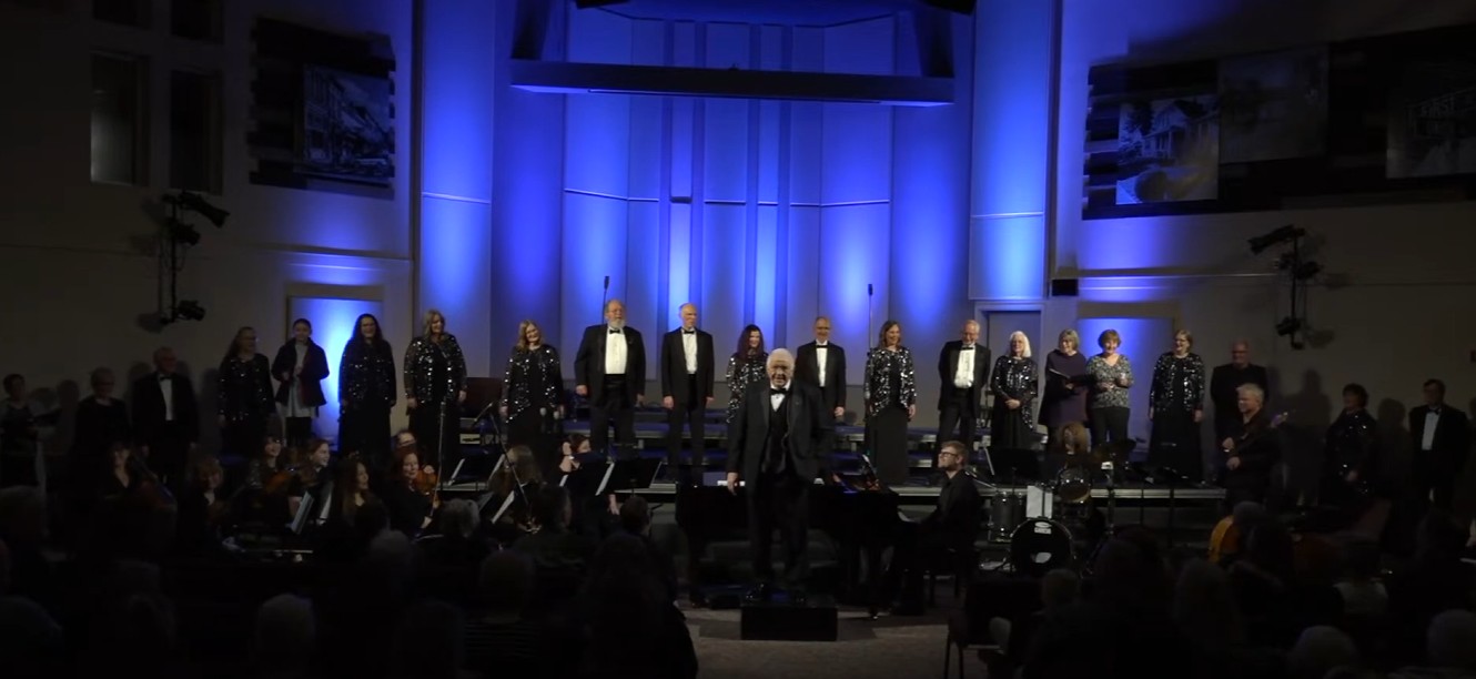 Dr. Bayard DuBois leading the Seattle Breath of Aire Choir